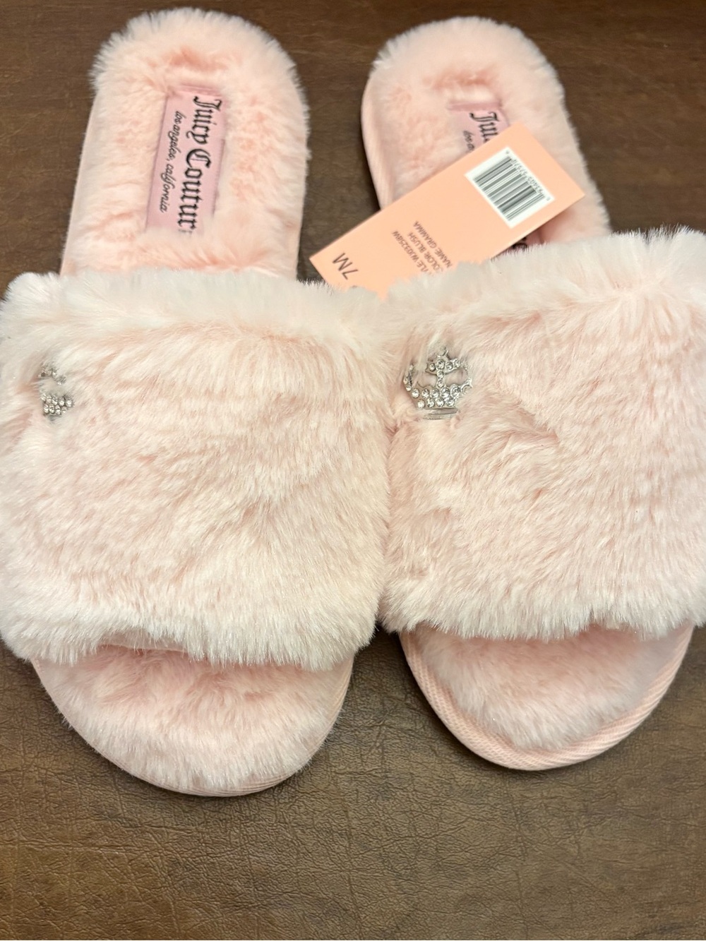 NWT! Juicy Couture Pale Pink Faux-Fur Slide Slippers with Rhinestone Crown. 7